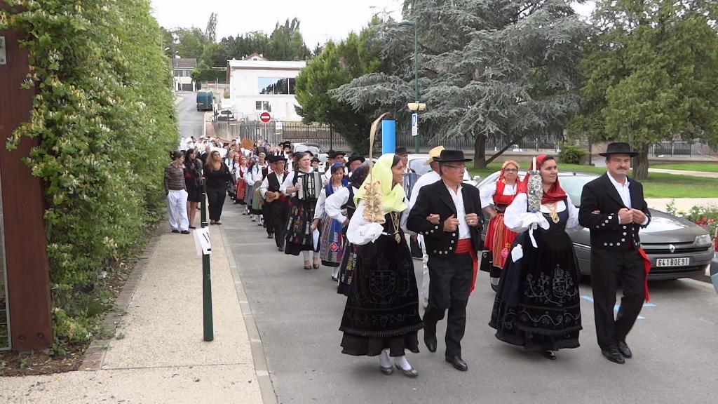 Festival Folkloride de Breuiller 2012